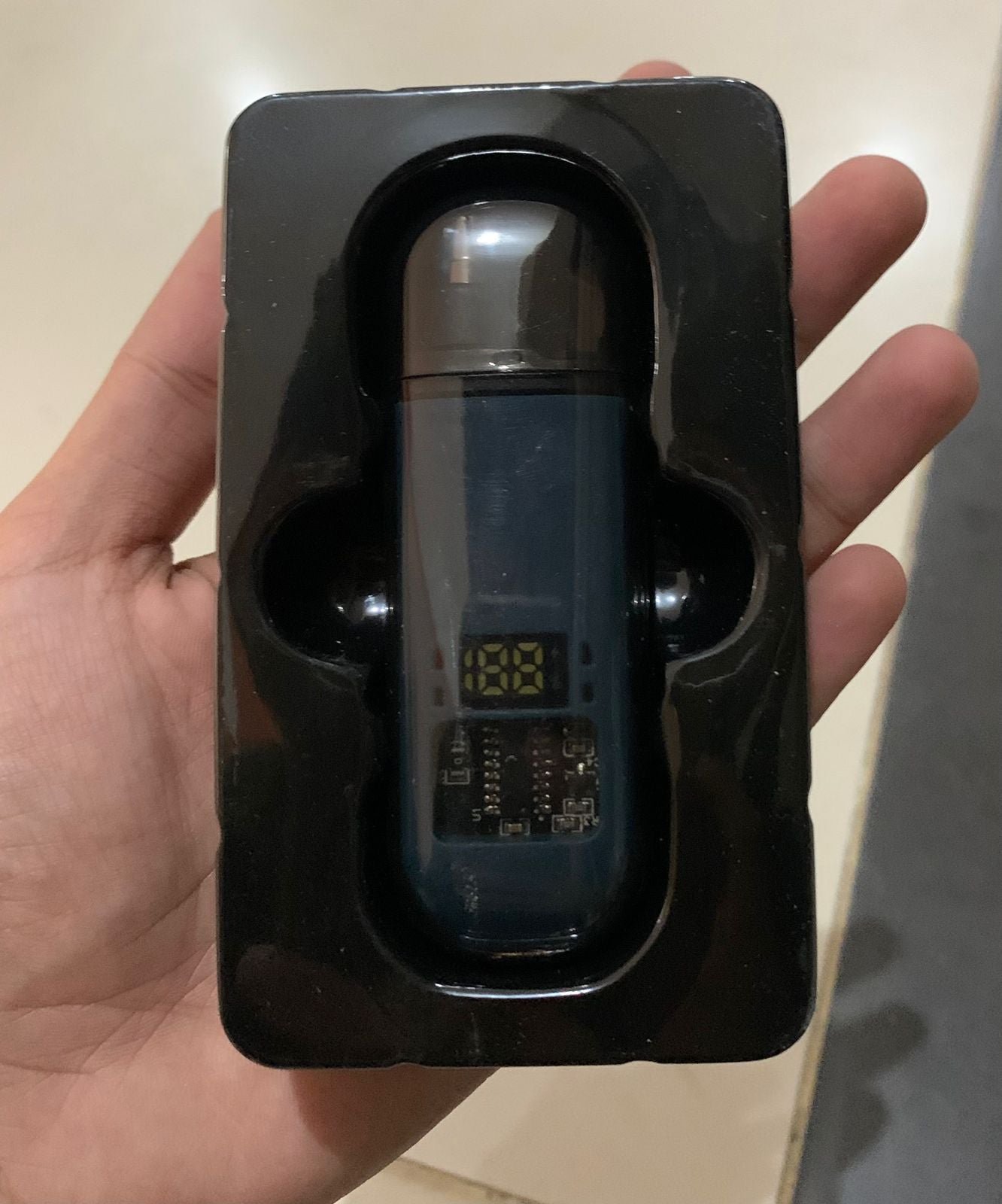 Rechargeable Nose Trimmer Designed For Safe, Quick, And Effortless Hair Removal